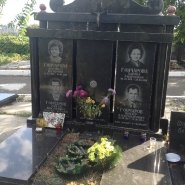 Вертикальный памятник_4