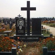 Вертикальный памятник_8