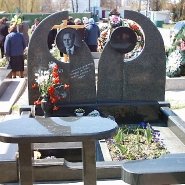 Вертикальный памятник_9