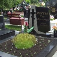 Вертикальный памятник_2